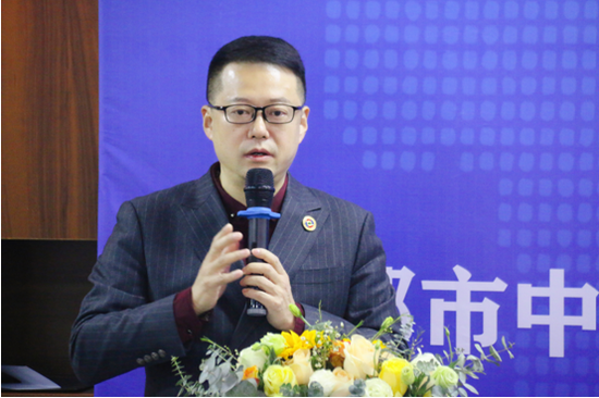 成都市中小企业协会执行会长、成都市中小企业综合服务平台主任苏非