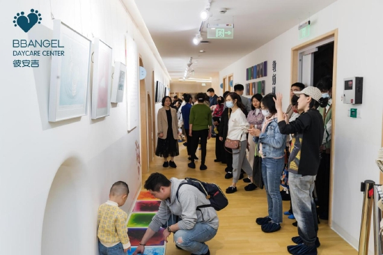 王荩现场导览作品