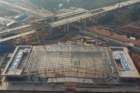 两条时速350公里高铁共用 四川高铁站上新！