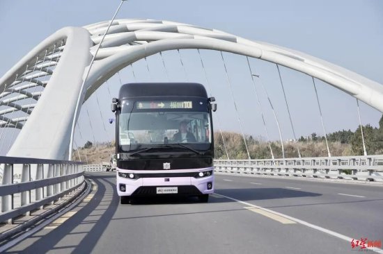 ▲成都自动驾驶公交1号线