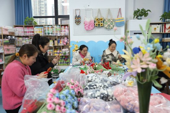 巴山励志牛：用一针一线，钩织就业希望与生活底气