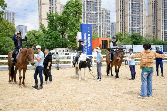 成都市残障马术康复协会供图