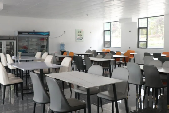 社区食堂