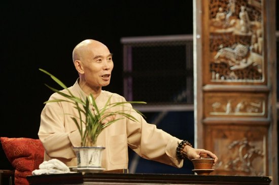 2009年，李伯清参加节目录制，妙语连珠（资料图 程启凌摄）