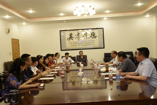 教师座谈会(初中分会场)