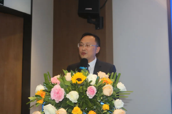 主持人:魏子斌-四川澳彩新材料科技有限公司董事长