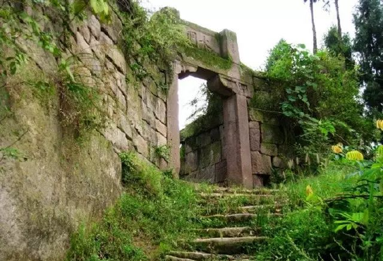 礼义城水门