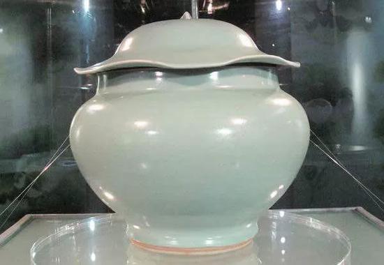 1991年,遂宁金鱼村发掘出912件国宝宋瓷。无论数量、瓷品完好度、珍稀度都堪称“中国最大、世界第一”
