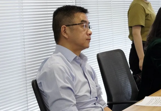 四川天府新区成都党工委委员、管委会副主任,天府总部商务区党工委书记李昂致辞