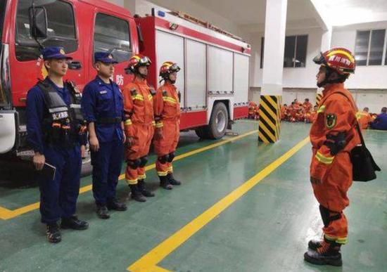 4名宜宾籍的达州消防员