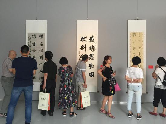 中国精神•中国梦——社会主义核心价值观书法作品主题创作暨全国基层巡展(四川展)现场