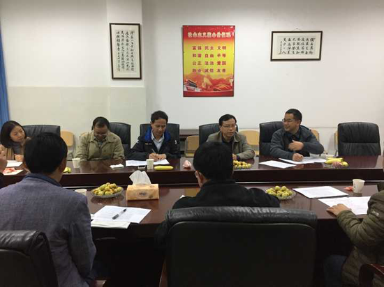 列五教师发展室副主任彭增胜老师在交流发言