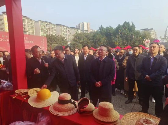 ▲“春风行动”活动现场