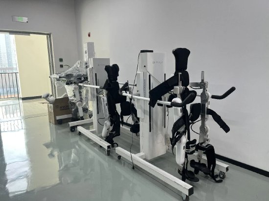 布法罗机器人科技（成都）有限公司推出的智能康复类产品。