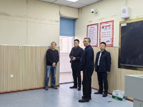 2025年11月25日，联盟20多所远端学校参与的网络教研会。