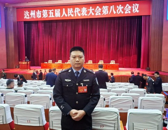 冯森林 市人大代表