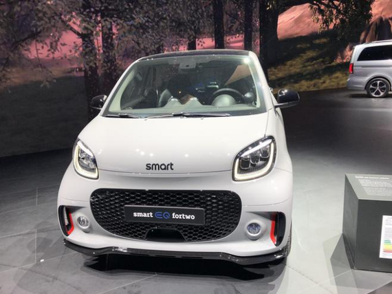 2019法兰克福车展：奔驰A 250 e亮相