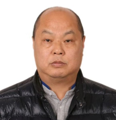 航空运输系双师型教师 胡勇