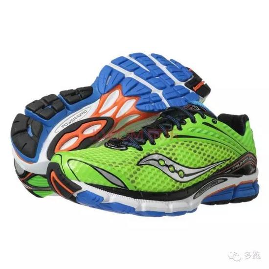 如何选择适合自己的跑鞋?专业测试+针对性选