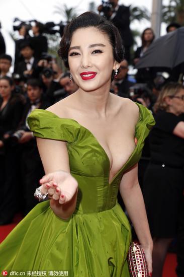 马甲线事业线还不够…A4腰是什么鬼?_新浪四川_新浪网