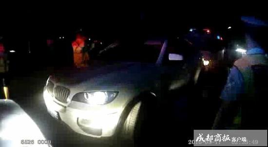 绵阳男子二次酒驾还用假驾照 被拘20天罚款79