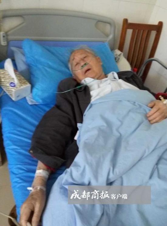 下一秒就躺进医院。