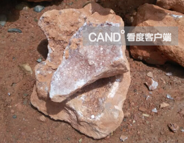 工地上挖出的水晶
