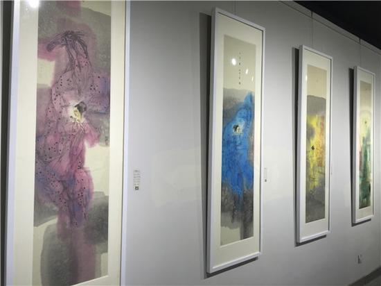 “寻美”苏茂隆水墨艺术展展厅
