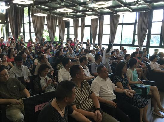 “寻美”苏茂隆水墨艺术展开幕式