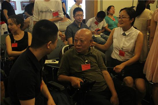 成都美领馆携手五彩基金“艺术在行动”_新浪四川_新浪网