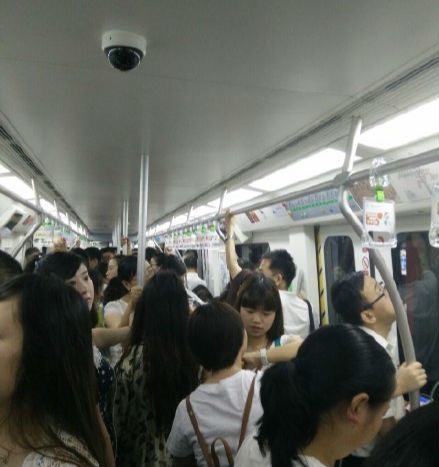 成都地铁内