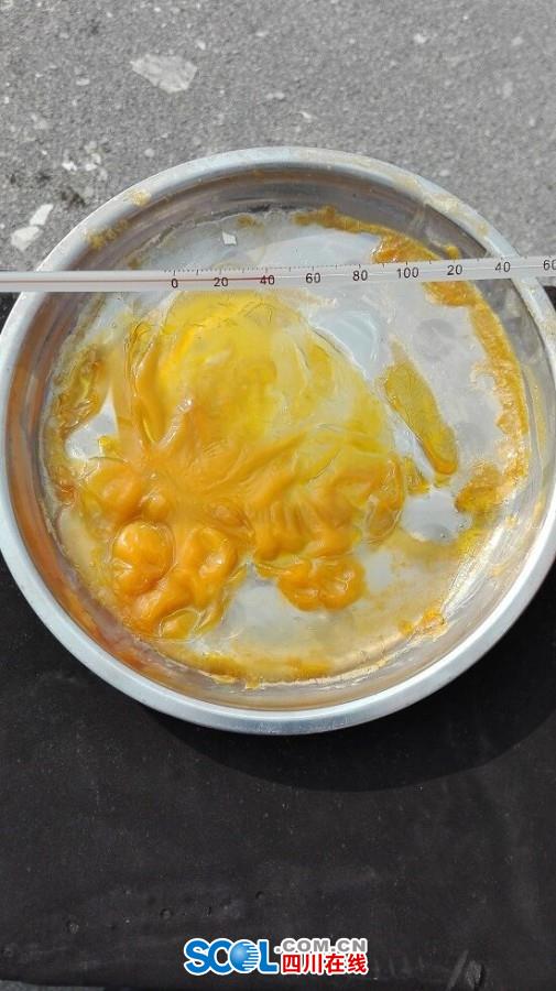 15分钟后,蛋清被蒸发很多