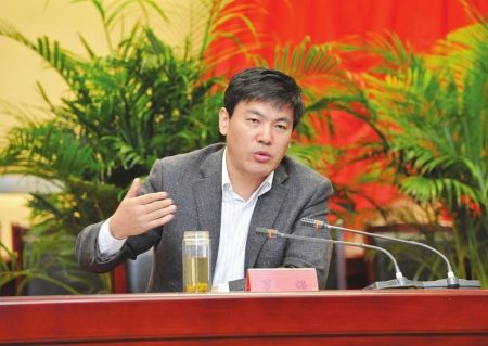 成都连续迎来第三位“博士市长”