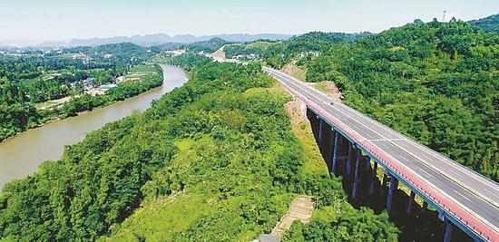 大峨眉国际旅游西环线洪雅到柳江段即将通车