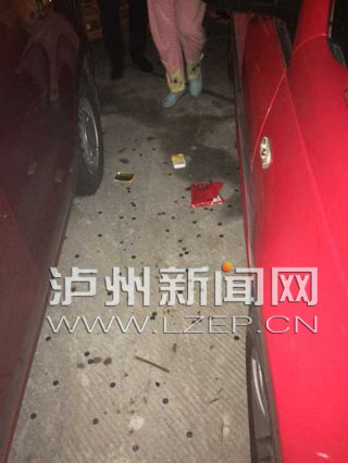 扔下的杂物