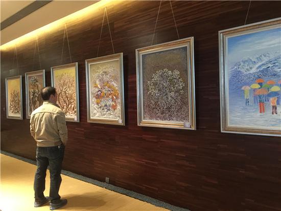 “浩帆溢彩——刘光油画展”开幕式现场