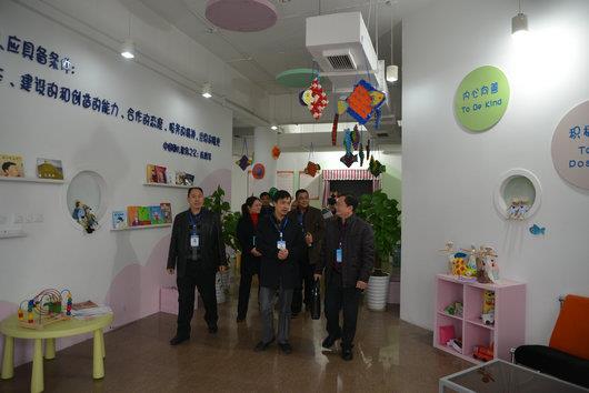 富顺职高到青苏之中考察学习