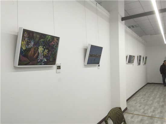 柒零•捌零十家青年油画艺术展现场