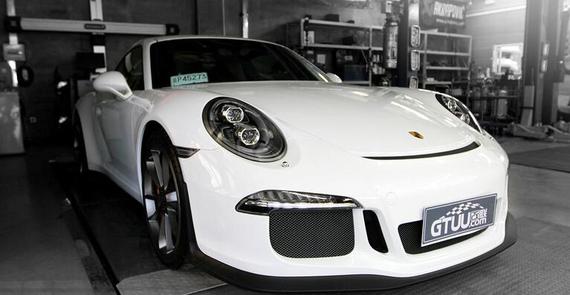 变态升级保时捷911 GT3香车美女秀