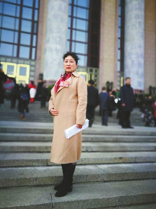 全国政协委员、省卫计委副主任罗良娟。