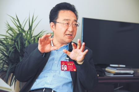 四川省民政厅厅长益西达瓦。