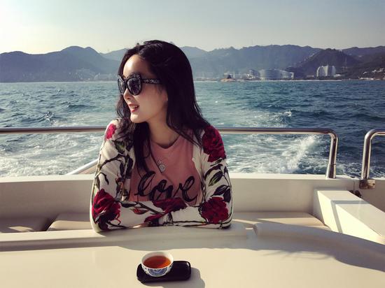 从国际小姐冠军到演员 成都女生王芊谈成名之