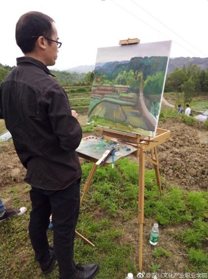 画家在宣汉采风作画