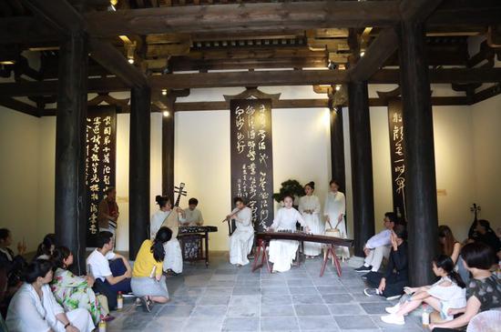 一场跨越千年时空的韵律碰撞 非遗南音奏响永陵永庆殿