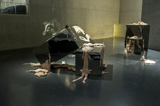 幻形,2015