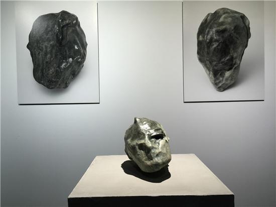 驱散阴霾:周褐褐新作展现场