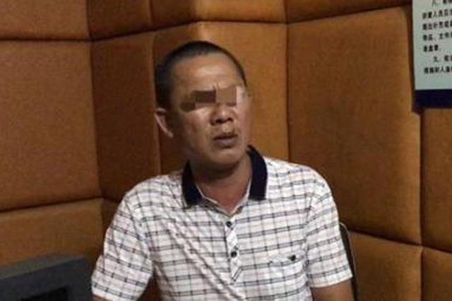 图为跳“尬舞”男子。 海口交警供图 摄