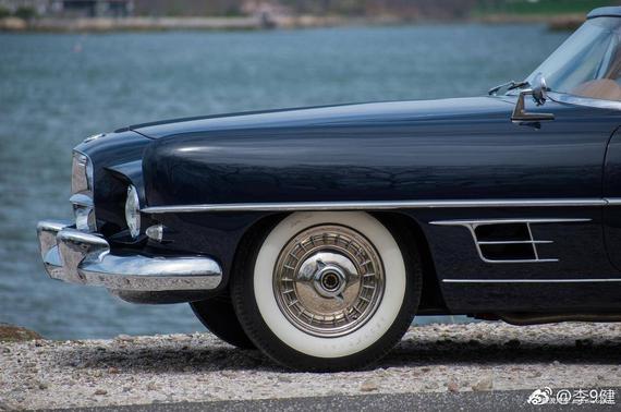 1957年Dual Ghia convertible敞篷车