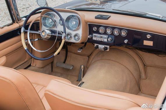 1957年Dual Ghia convertible敞篷车