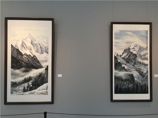风起澜沧江·西南地区少数民族题材美术作品展(成都站)现场